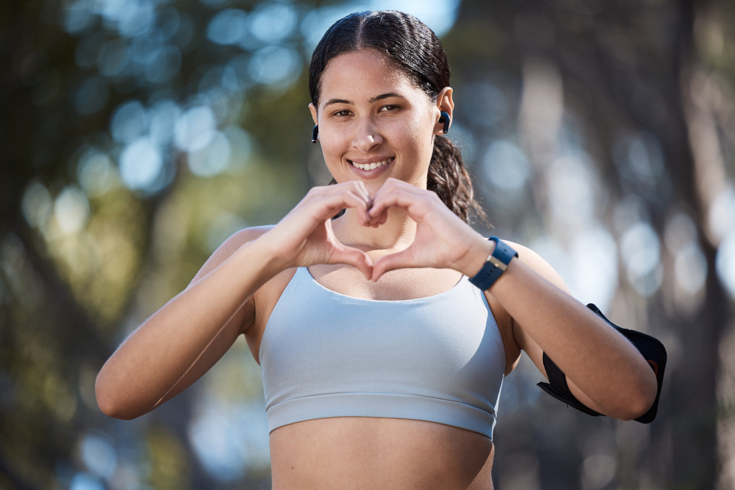 woman-exercising-to-increase-hrv-naturally